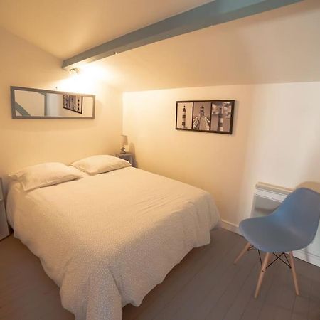 Maison Type Loft - Avec Parking En Plein Centre La Rochelle  Buitenkant foto