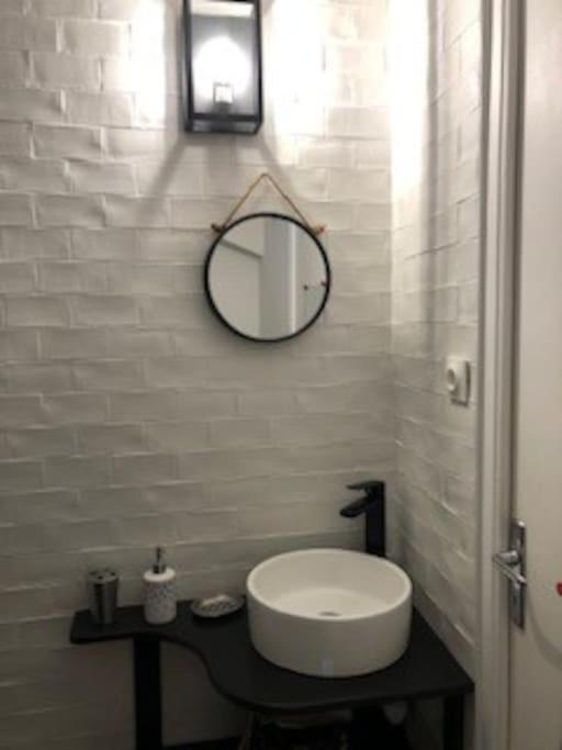 Maison Type Loft - Avec Parking En Plein Centre La Rochelle  Buitenkant foto